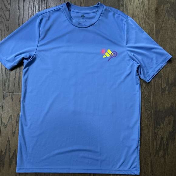Adidas Tee - Picture 1 of 6
